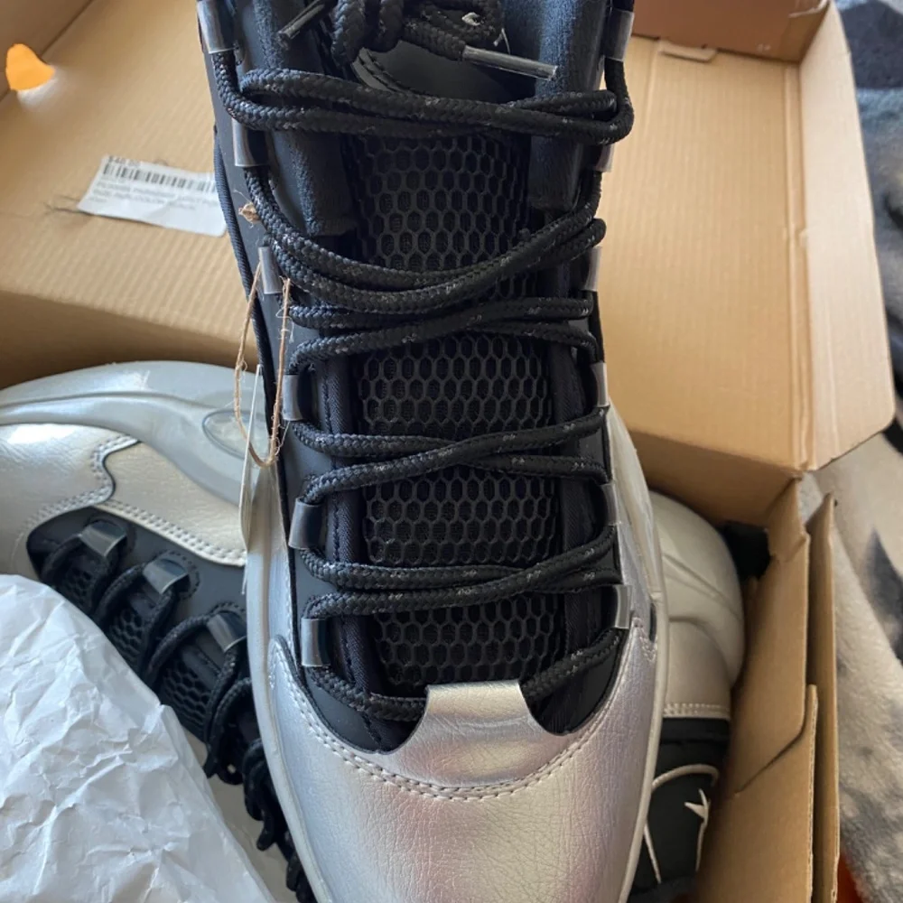 AI Reebok - Picture 2 of 6